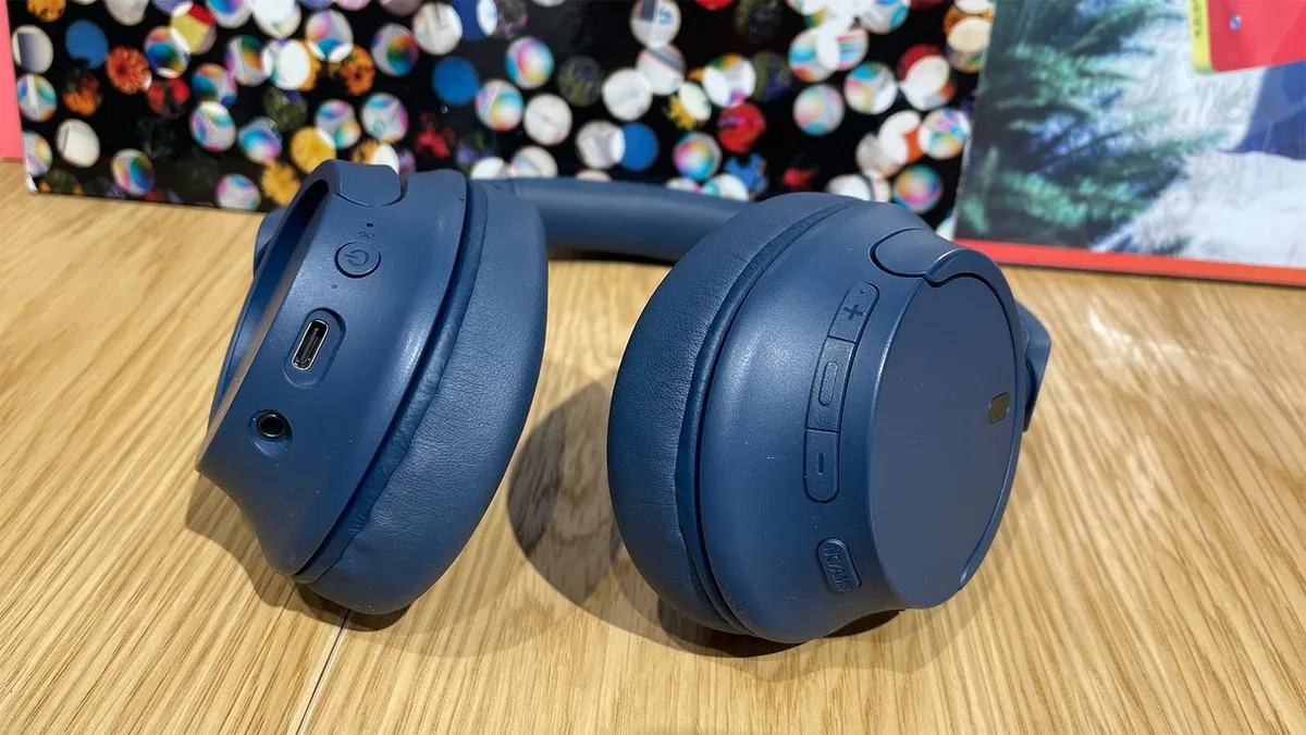  Sony WH-1000XM6 too pricey? This $149 alternative is a five-star steal 