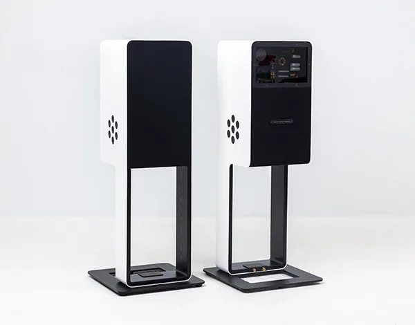 Silent Pound Bloom loudspeaker
