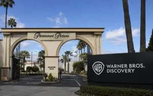 Domstol pauser Paramounts milliardopkøb af Warner Bros. Discovery
