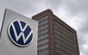 Volkswagen satser på kinesisk AI for at få Level 3-selvkørende biler hurtigere på vejene